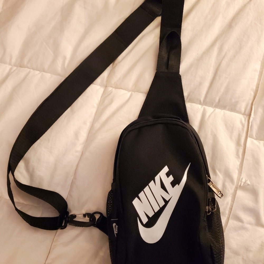 Nike Crossbody